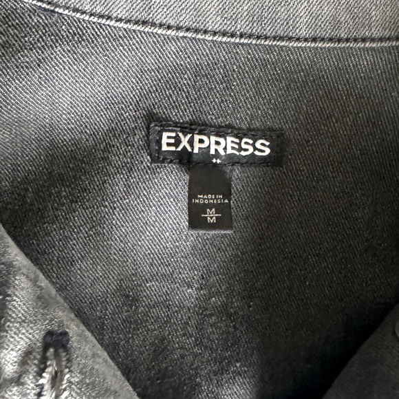Express Women’s Distressed Gray Cropped Jean Jacket Size M - Picture 2 of 5